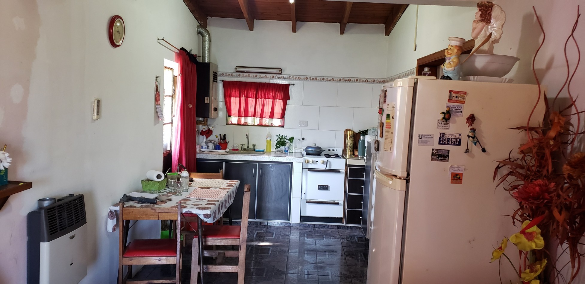 VENDO CASA EN TOLOSA, LA PLATA.