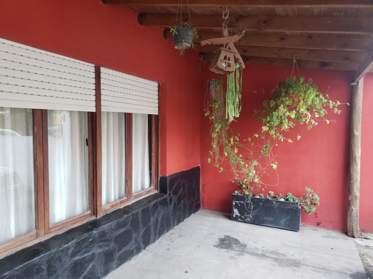 OPORTUNIDAD UNICA: VENDO CASA IMPECABLE EN VERONICA,  APTO CREDITO 