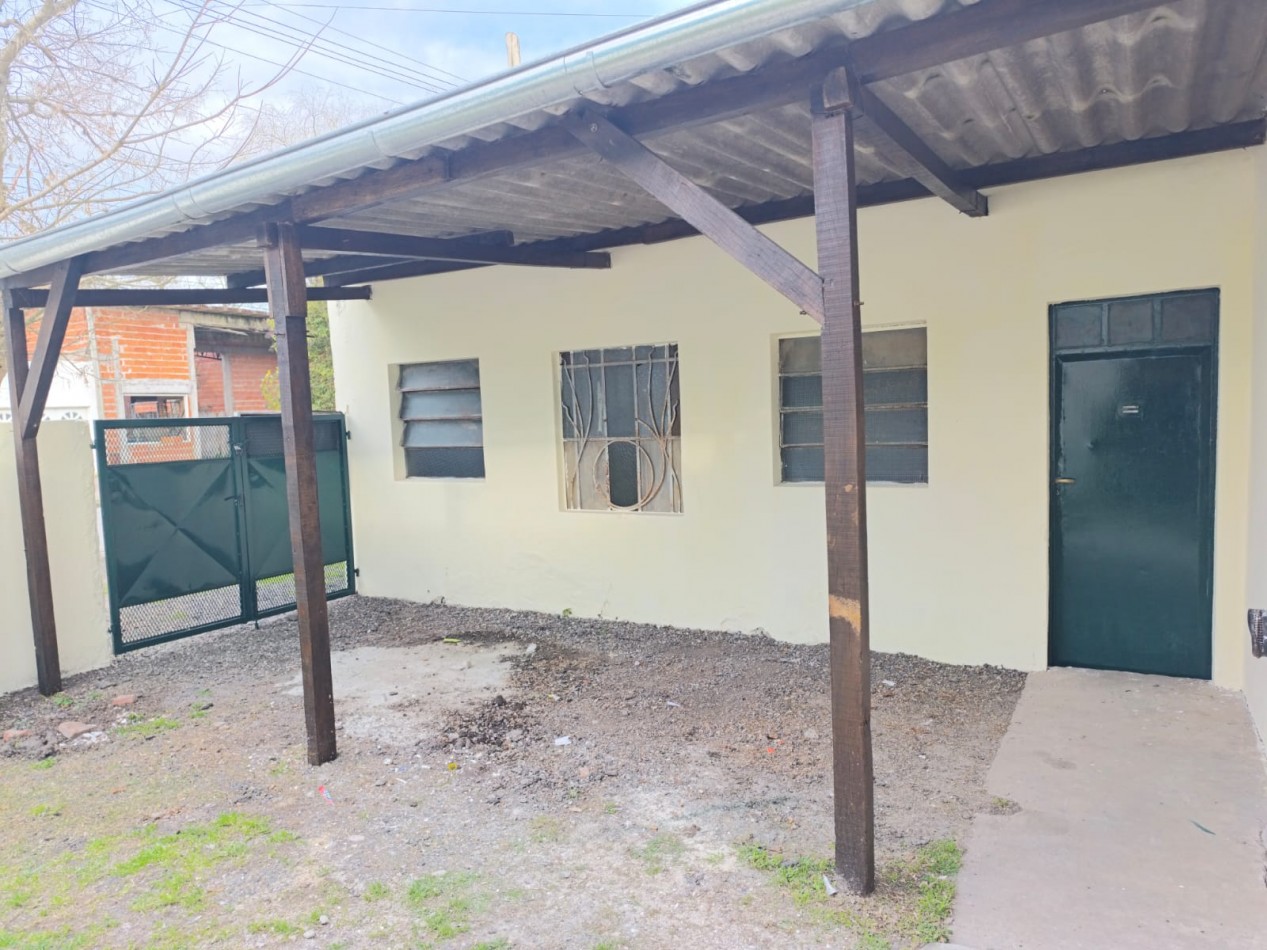 VENTA | CASA EN ZONA CENTRICA DE VERONICA - PUNTA INDIO