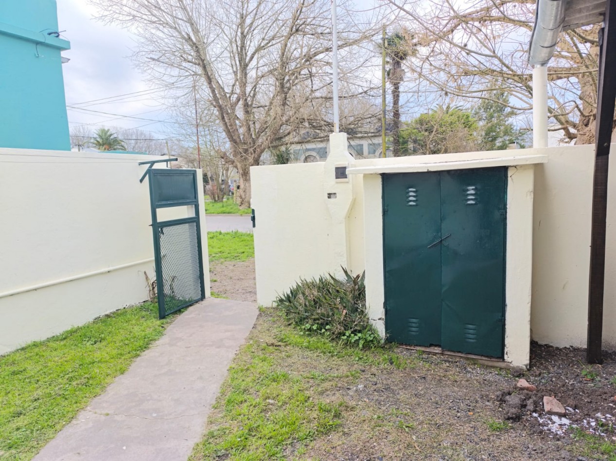 VENTA | CASA EN ZONA CENTRICA DE VERONICA - PUNTA INDIO