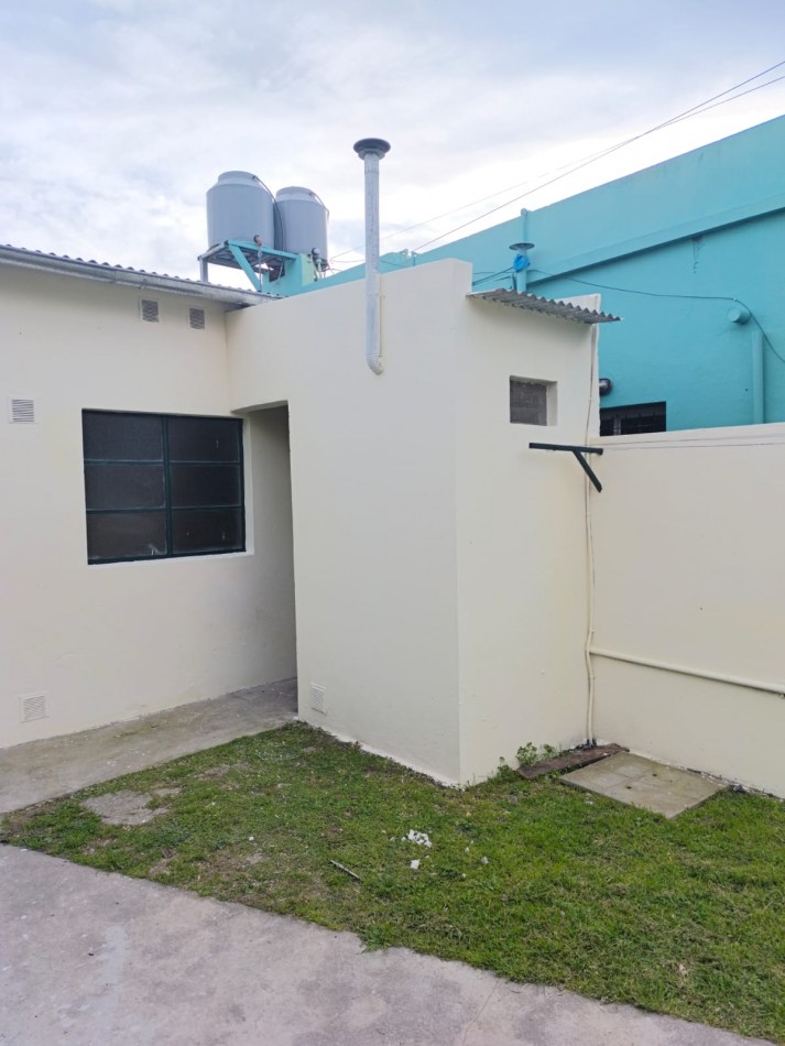 VENTA | CASA EN ZONA CENTRICA DE VERONICA - PUNTA INDIO