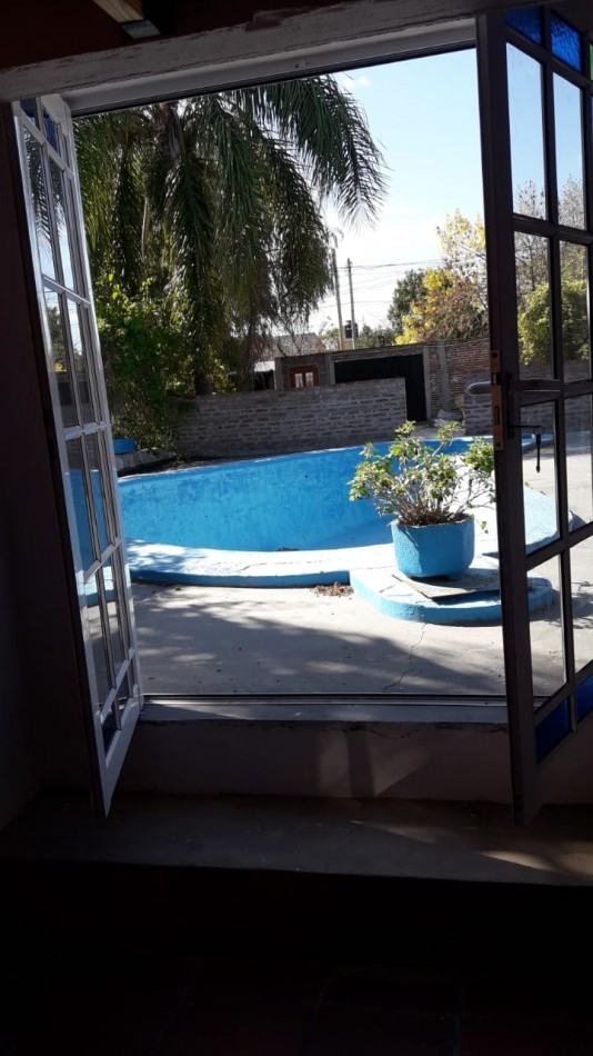 VENDO CASA QUINTA 